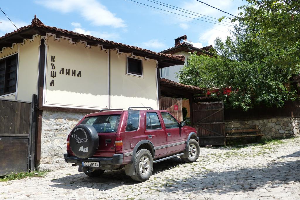 Guest House Lina Kopriwschtiza Exterior foto